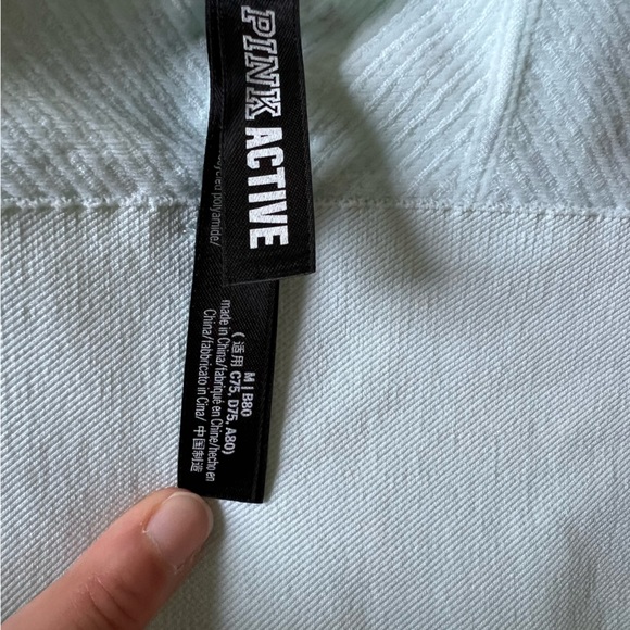 Victoria’s Secret Pink Seamless Lightly Lined Active Bra - Picture 8 of 9